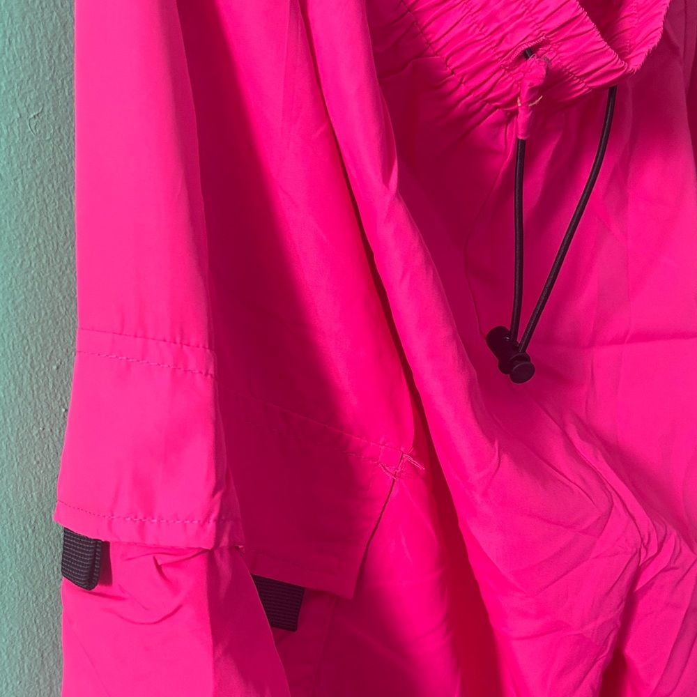Hot Pink cargo pants nwot - Picture 2 of 6